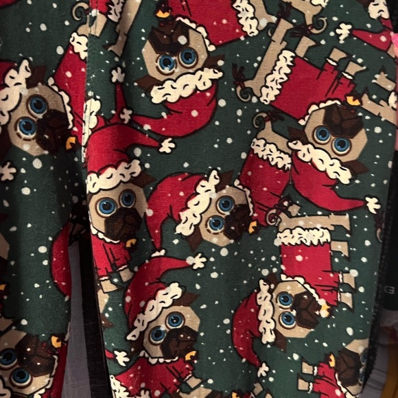 LuLaRoe holiday leggings 🎅🏻 - Picture 2 of 3